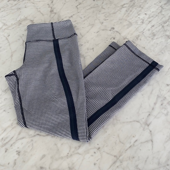 Lululemon Gingham Leggings - Picture 2 of 6